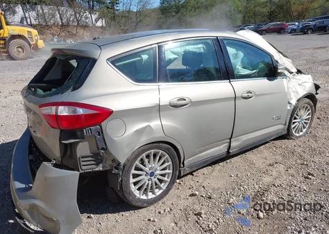 2015 Ford C-Max Energi Sel from USA, damaged, VIN 1FADP5CU8FL114852